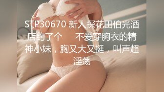 HND-272 脱がずの着衣中出し痴女 蓮実クレア