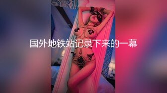 小哥跟女友居家性爱啪啪给狼友直播看，互动撩骚