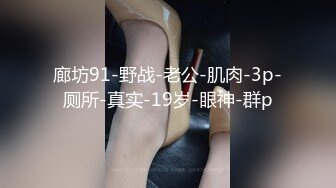 继续更新经过晚上的调教老婆白天主动说要给扮演个母狗看看那就肛塞尾巴戴上超短裙穿上让咱们看看这条母狗主动发骚起来到底有多骚骚妻淫妻骚屄母狗