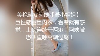 露脸娘们给口交，酒店里面很卖力，技术不赖