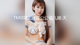 实拍重庆砂砂舞厅灯光昏暗，曲一响灯未亮，牵着美女跳一曲，楼楼饱饱好浪漫