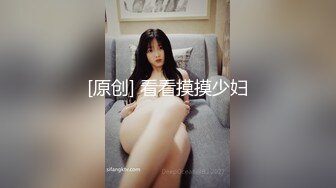 两只萝莉小母狗，无毛白虎一线天，双马尾00后嫩妹和闺蜜一起秀