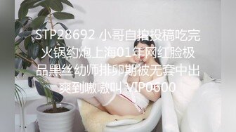   漂亮大奶美女 被男友各种姿势抽插 爽叫不停 最后内射小粉穴 精液流出