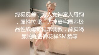 偷窥美女海边拍写真