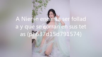 A Nier le encanta ser follada y que se corran en sus tetas (ph637d15d791574)